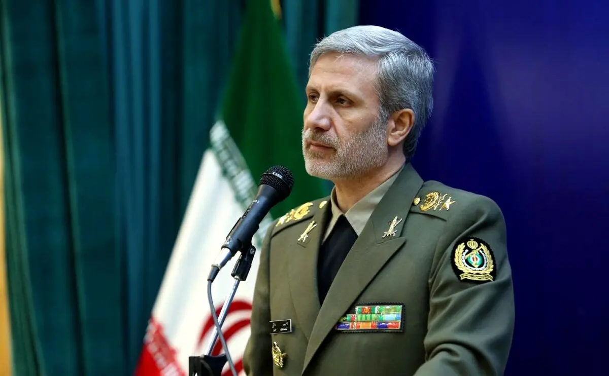 وزیر دفاع:خودکفایی ایران در تامین نیازهای تسلیحاتی