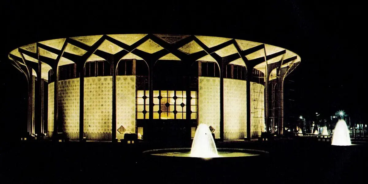 در "تئاتر شهر" چه خبر است؟