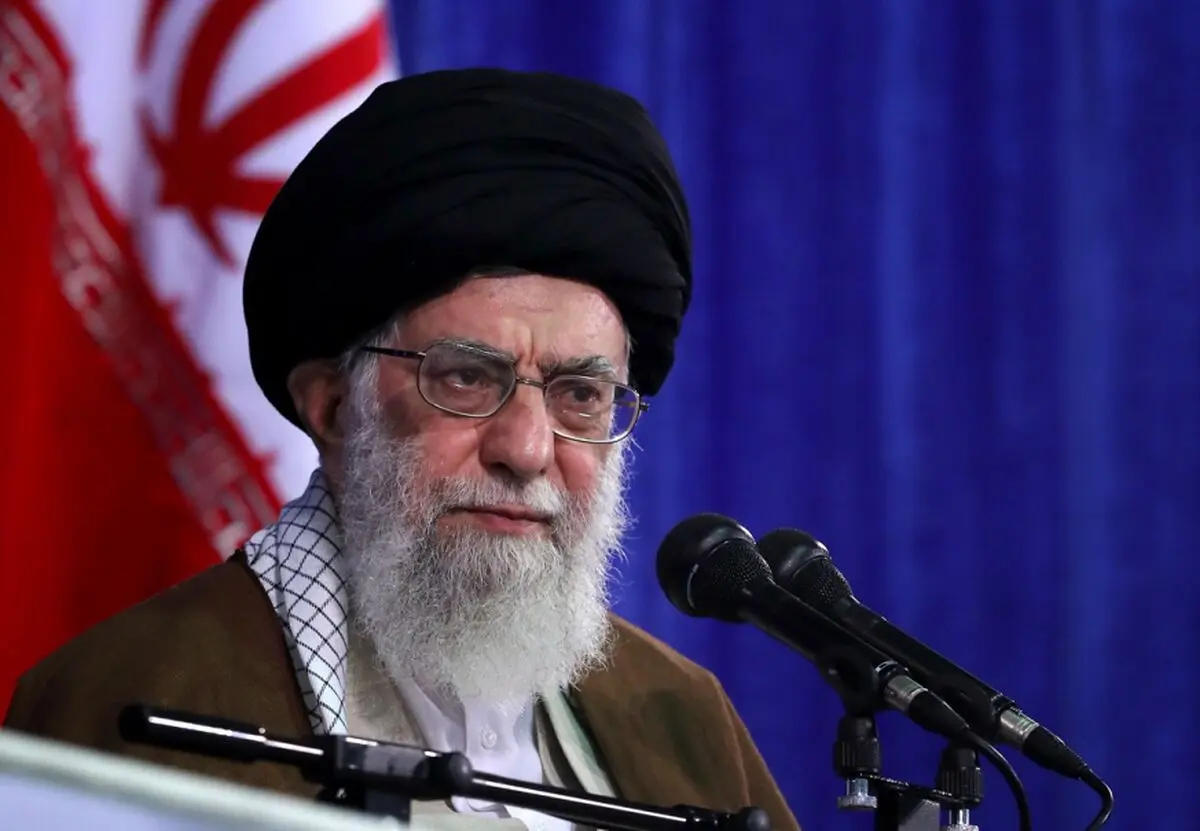 واکنش حضرت آیت الله خامنه‌ ای به خروج آمریکا از برجام