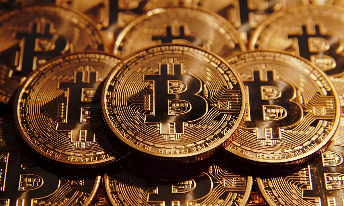 بیت‌کوین تنها یکی از 1500 رمز ارز دیجیتالی موجود