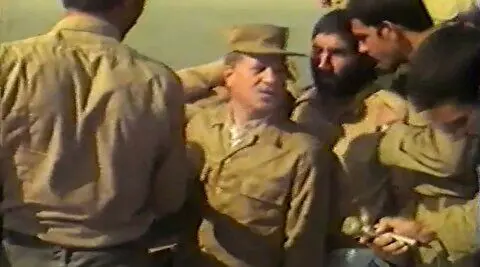 تصاویر نادر از هاشمی با لباس نظامی پس از پذیرش قطعنامه