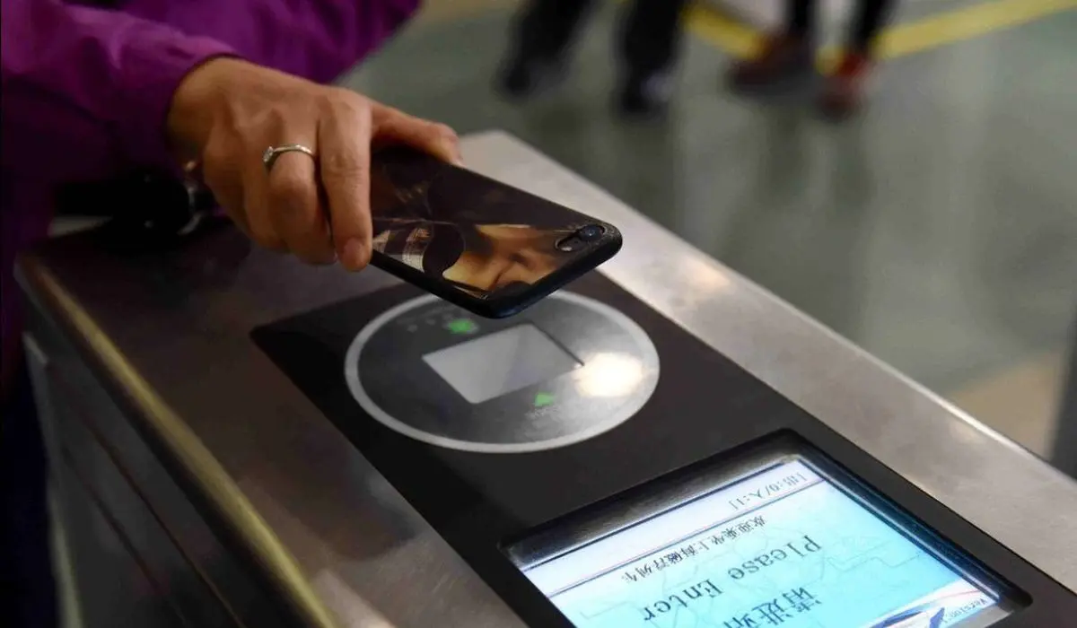 تلفن همراه؛ جایگزین کارت بلیط | رسانه خبری اینتیتر