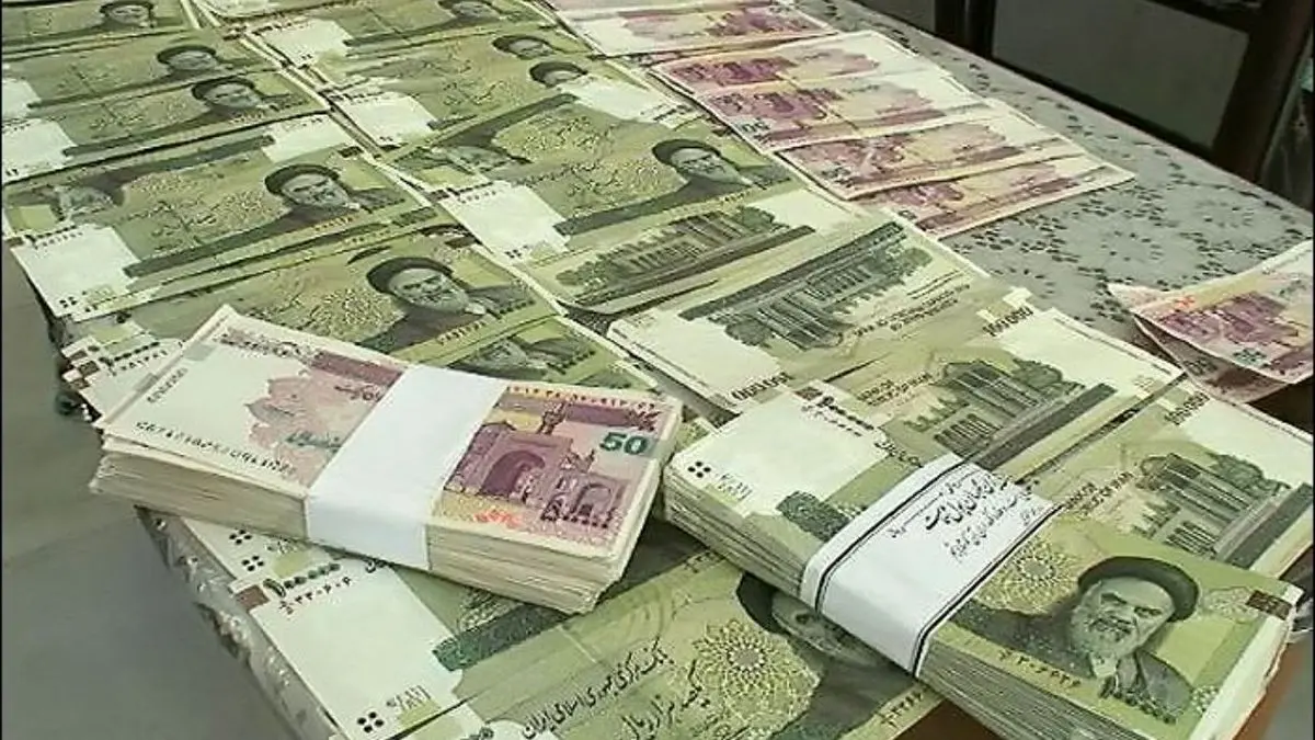 بی‌ انضباطی‌ مالی دولت بر سر افزایش نقدینگی‌ ها