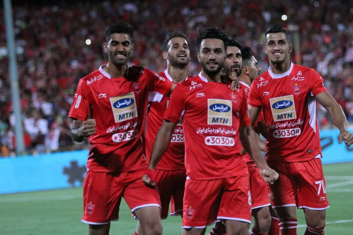 پرسپولیس صدرنشین شد