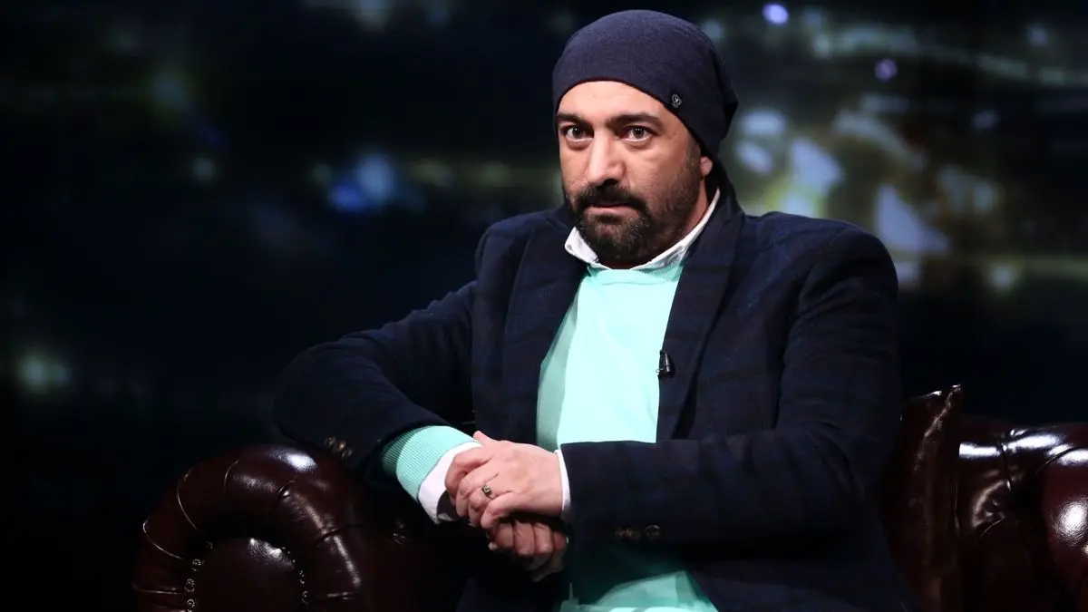 زیر نظر مجید صالحی کلید خورد