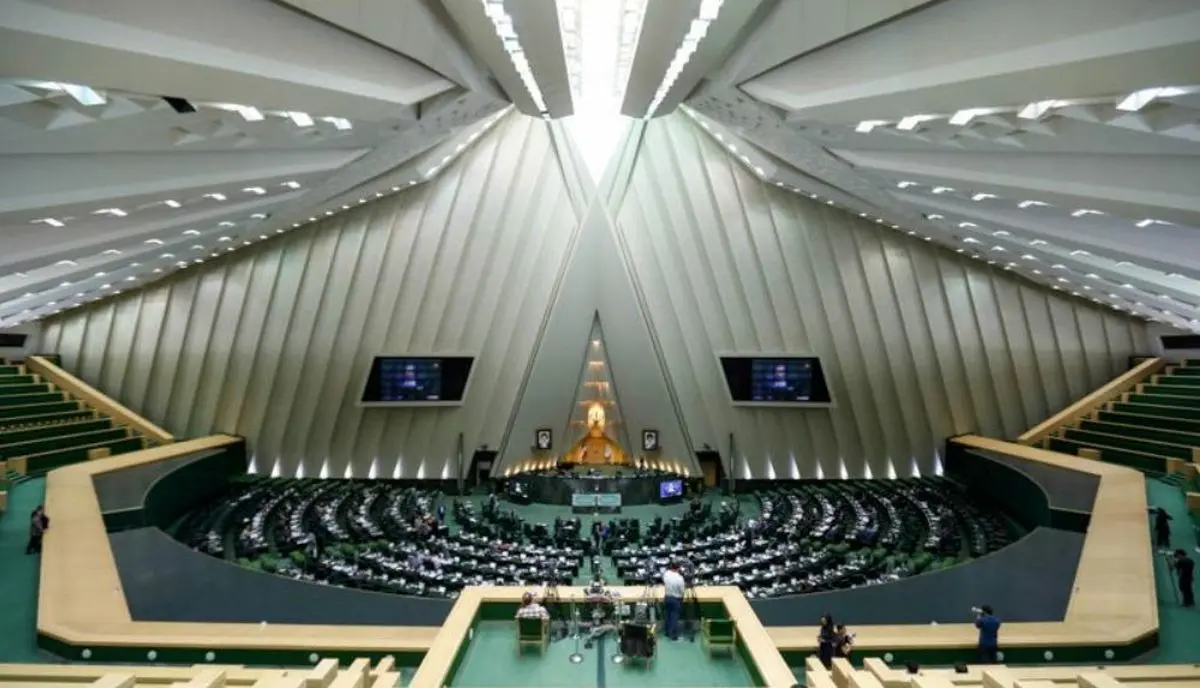 سوالات نمایندگان از وزیر نفت در جلسه علنی امروز پارلمان