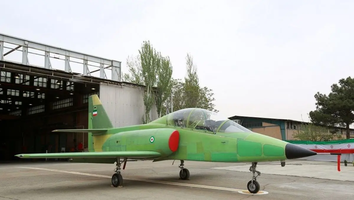 نخستین جنگنده ایرانی به پرواز درآمد