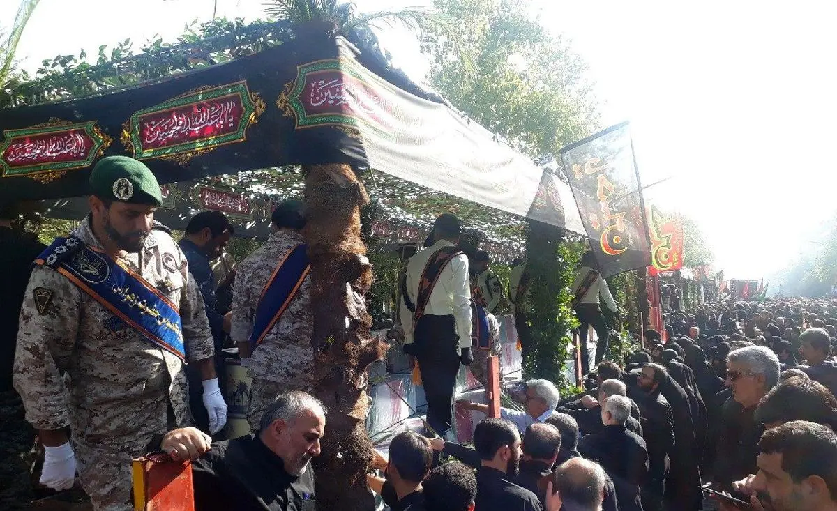 بدرقه پرشور پیکرهای ۱۳۵ شهید دفاع مقدس