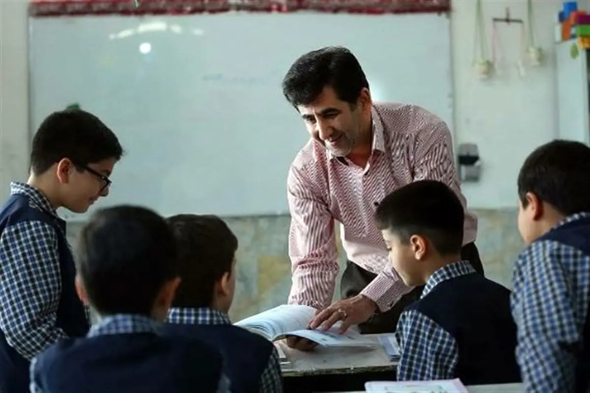 جدیدترین خبر از رتبهبندی معلمان و فرهنگیان امروز دوشنبه ۱۵ اردیبهشت ۱۴۰۴