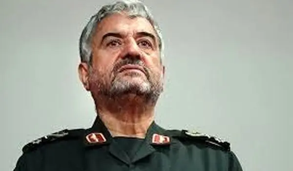 هشدار سرلشکر جعفری به آمریکا درباره آغاز مجدد جنگ