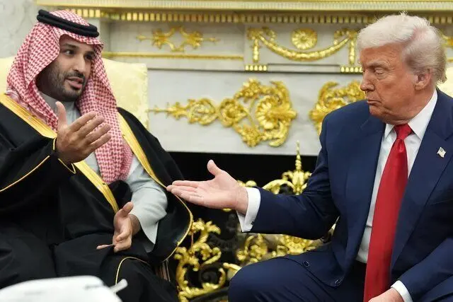اعتراف محرمانه ولیعهد به ترامپ: دوست دارم اما نمی‌توانم!