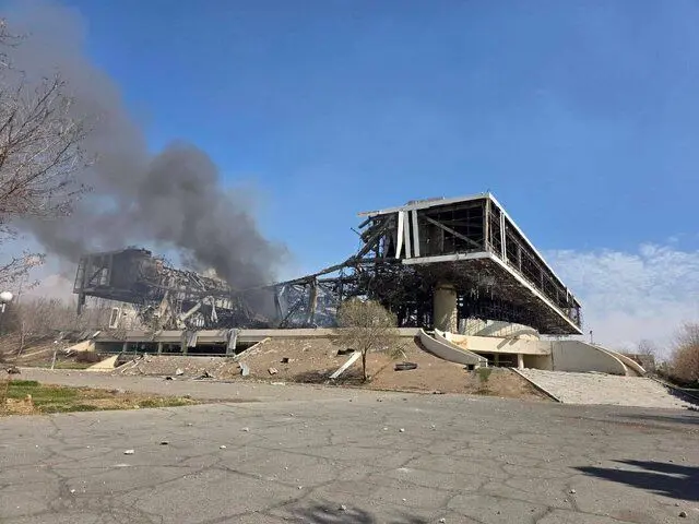 اسبقیان: ورزشگاه‌ها را مدرن‌تر از قبل بازسازی می‌کنیم
