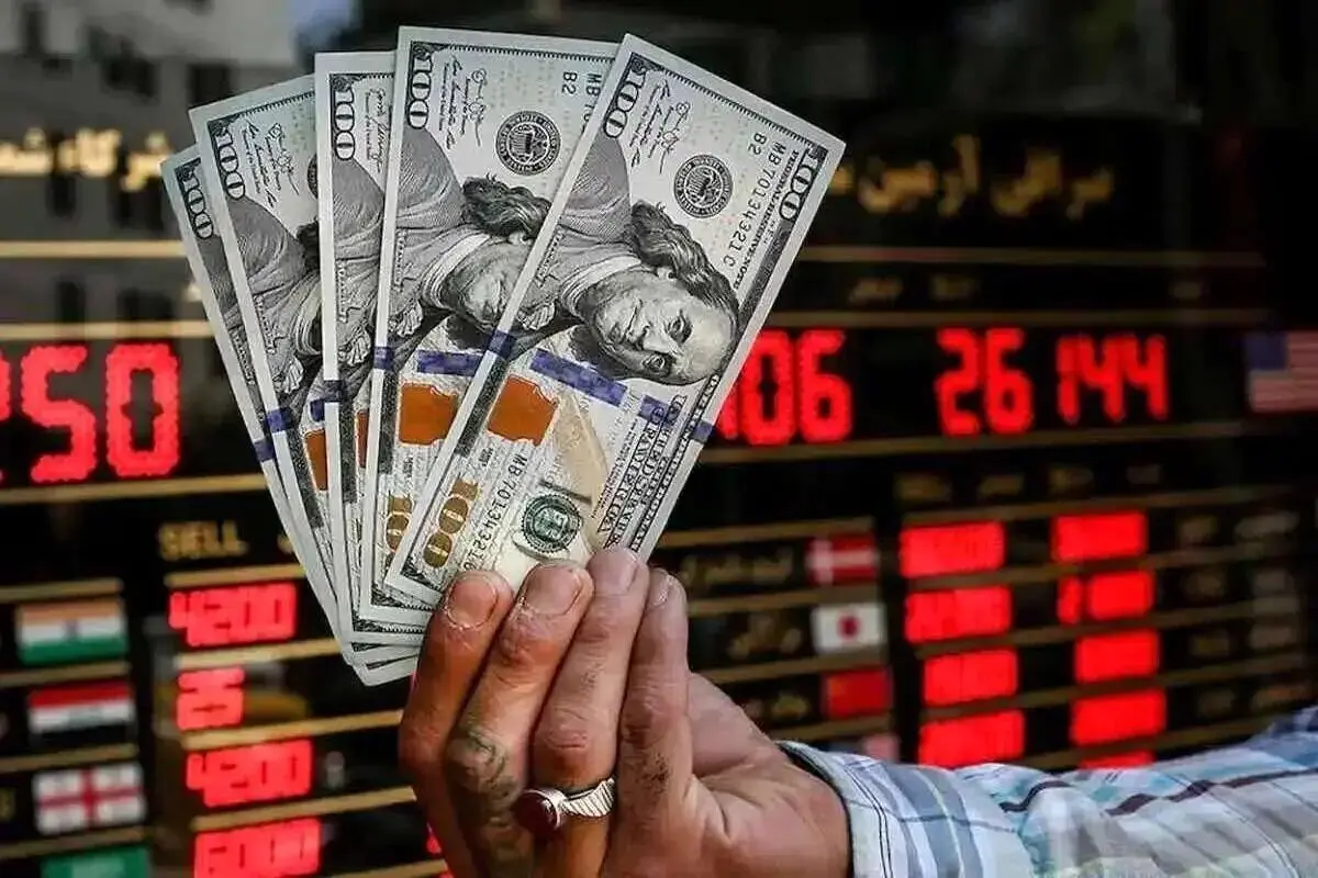 دلار در آستانه ۱۰۰ هزار تومانی؛ قیمت سکه و طلا عجیب و غریب شد
