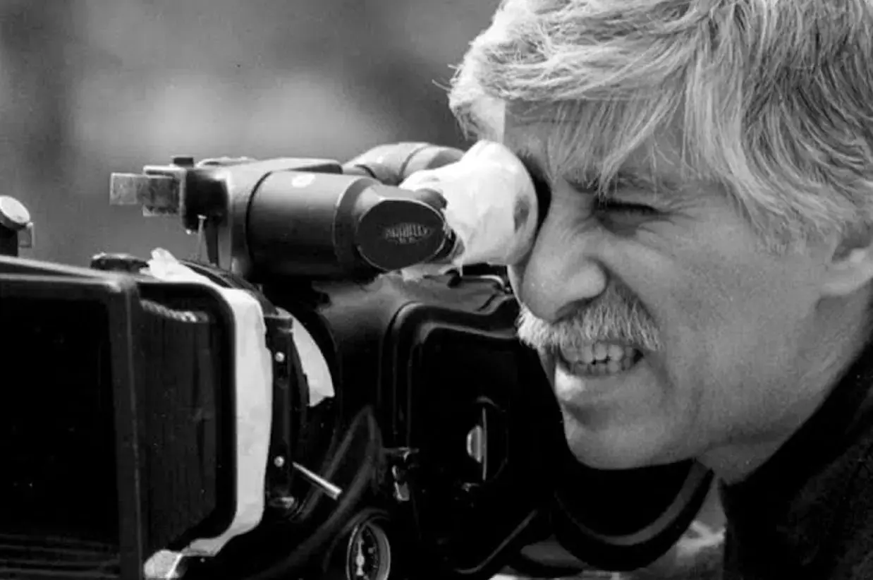 درگذشت بهرام بیضایی دی ۱۴۰۴ | علت فوت و جزئیات مراسم خاکسپاری استاد سینما و تئاتر