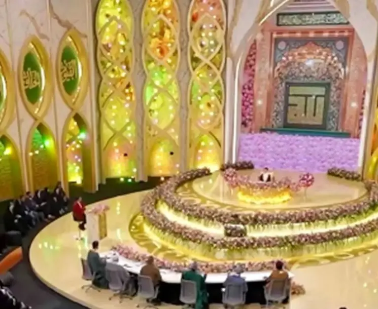 ساعت پخش و تکرار برنامه محفل ۱۴۰۳-۱۴۰۴ از شبکه سه سیما امشب ۱۳ فروردین ۱۴۰۴