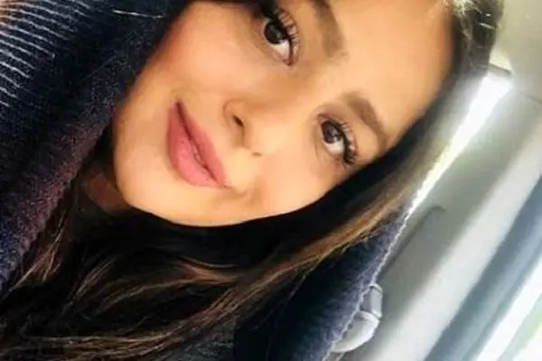 میترا ابراهیمی همسر کدام نویسنده و کارگردان معروف طنز پرداز است | ماجرای توقیف اموال میترا ابراهیمی چیست؟