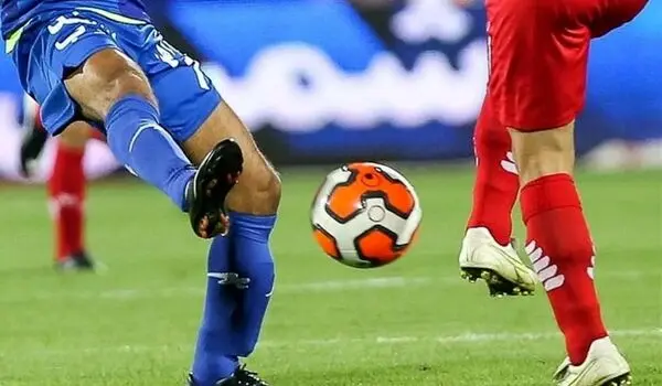 آیا دربی استقلال و پرسپولیس با تماشاگر برگزار می‌شود؟

