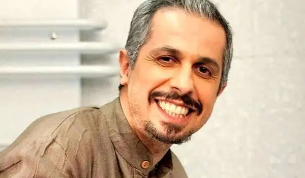 خاطره خنده‌دار جواد رضویان از سوار کردن یک زن به خاطر کار خیر + ویدیو