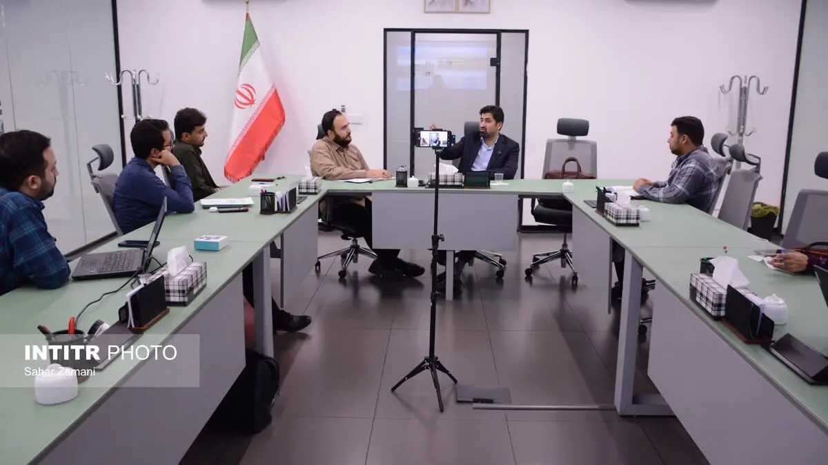 برگزاری نشست تخصصی تاریخچه و وضعیت شناسی استراتژی توسعه صنعتی ایران: از آموختن تا ساختن