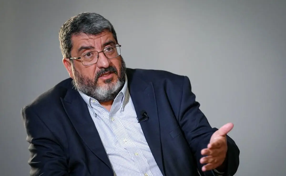 حمله روزنامه اصولگرا به استاد انقلابی محبوب صداوسیما: با تحقیر قوای نظامی ایران در زمین اسرائیل بازی می کند