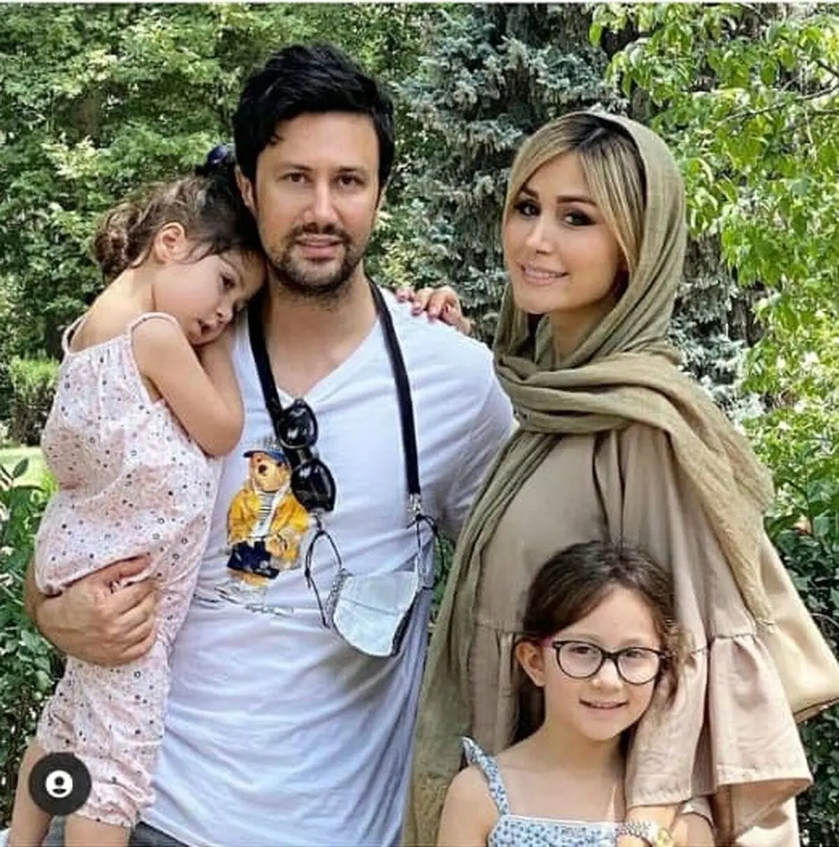  (ویدئو) ری‌اکشن جالب نبات، دخترکوچولوی کلاس اولی «سپیده بزمی‌پور» و «شاهرخ استخری» بازیگر جوکر2 به سلام گفتن علی صادقی به زبان انگلیسی-He is the funniest guy
