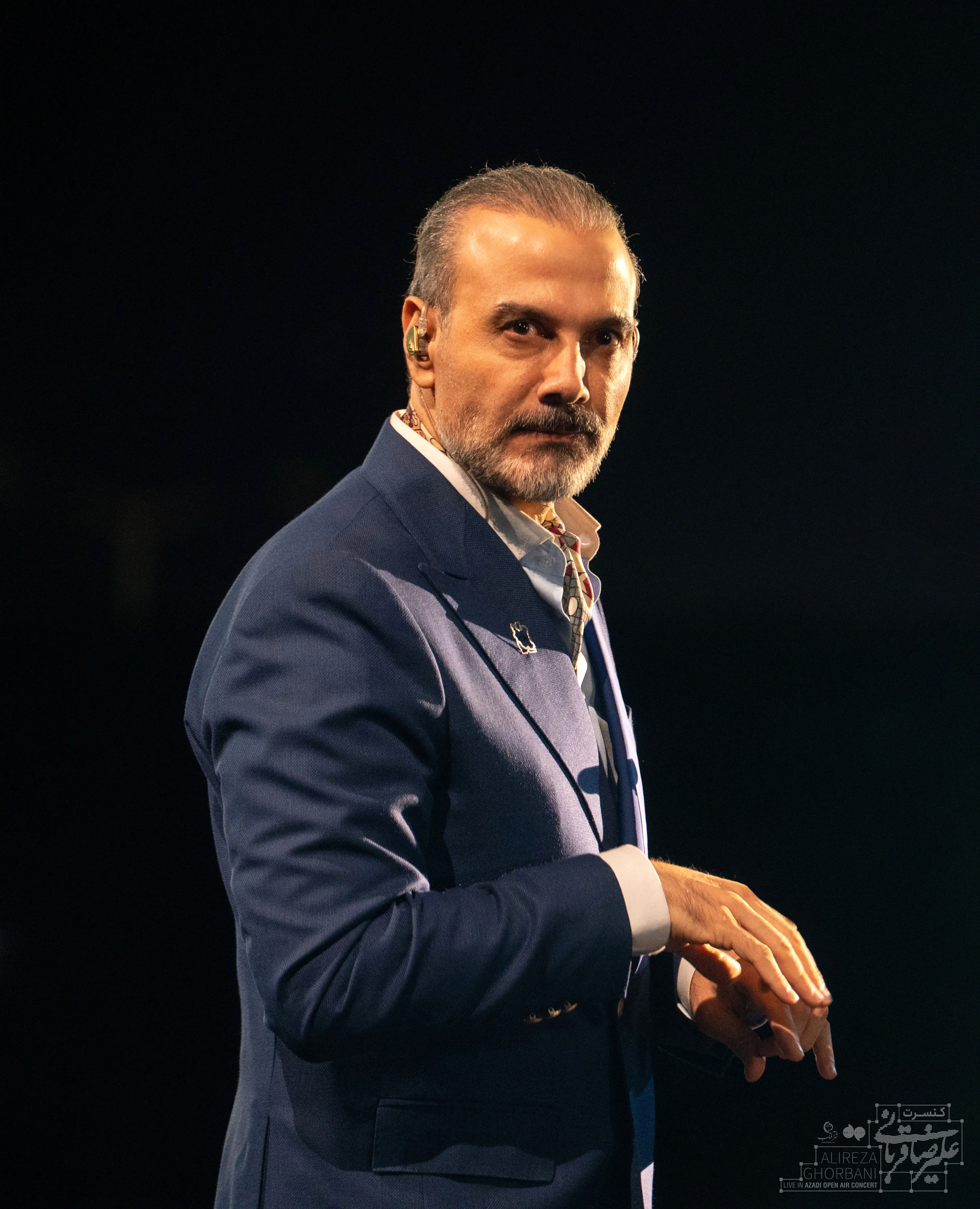 علیرضا قربانی در شب آخر «ایرانم» در تهران: دوری از شما غمی است بر دل ما