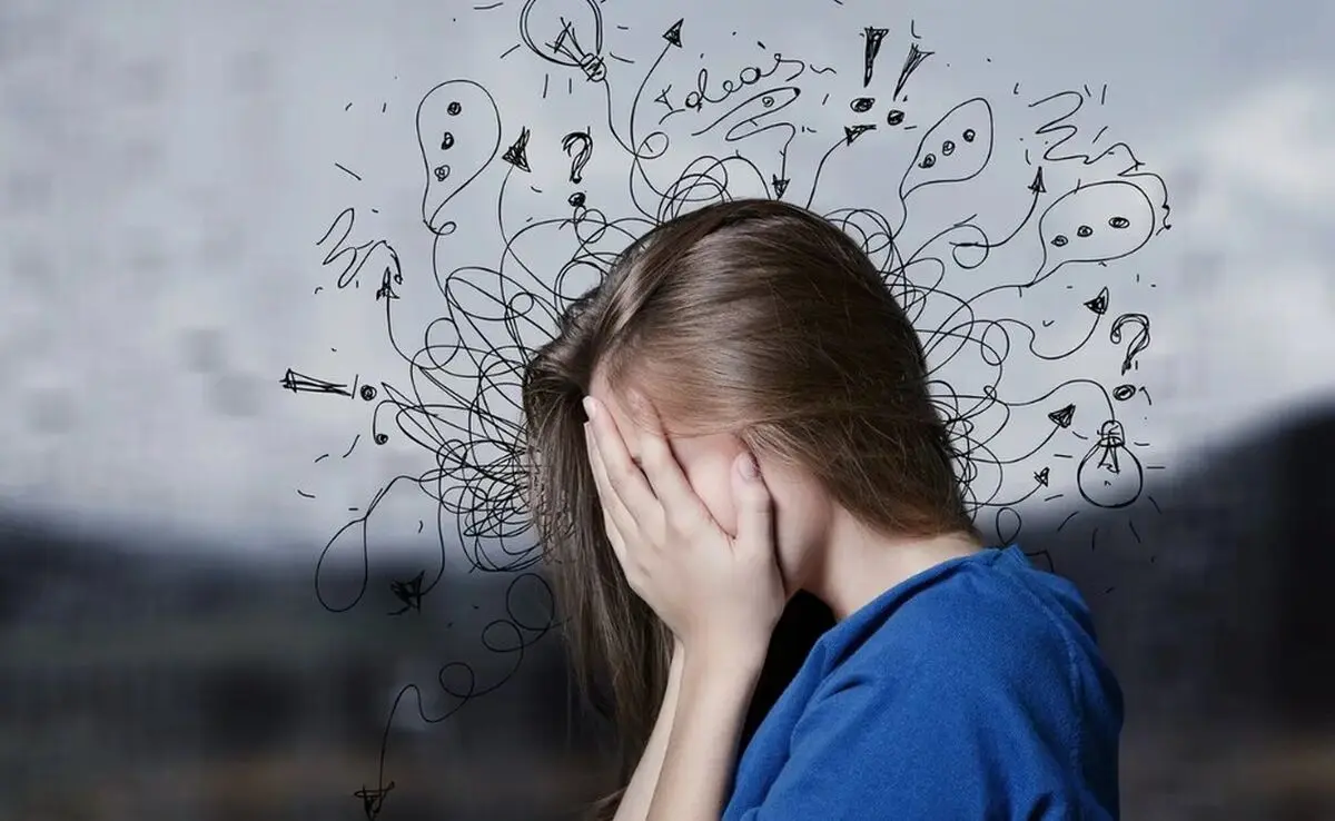 چگونه از شر افکار منفی خلاص شویم؟