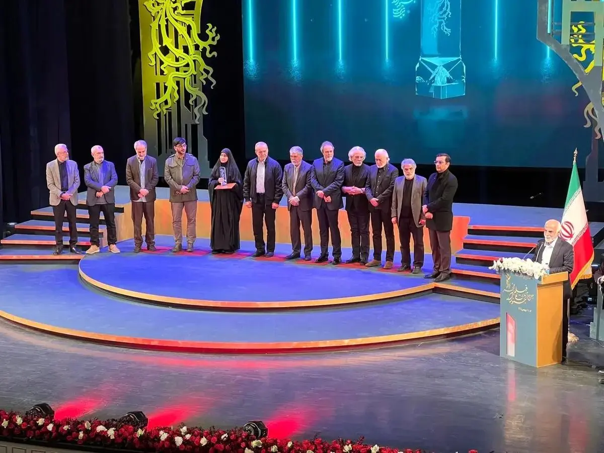 معرفی برندگان سیمرغ‌ جشنواره فیلم فجر: از بهرام افشاری و سلاف فواخرجی تا بابک خواجه پاشا و مهدی یزدانی خرم