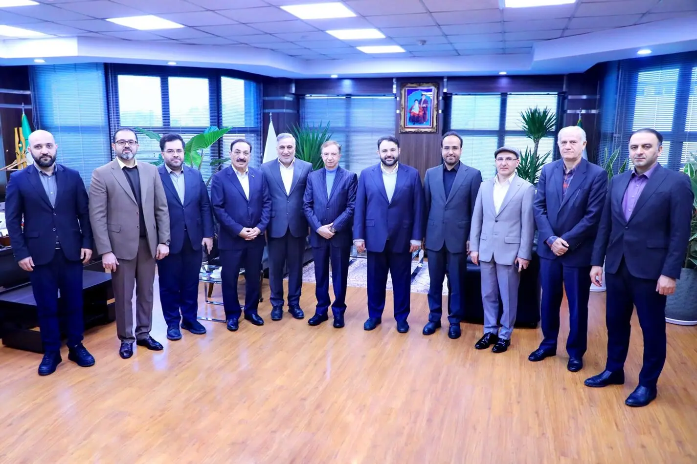 دیدار مدیران عامل و اعضای هیأت‌مدیره بانک دی و بانک شهر؛ گامی در جهت هم‌افزایی نظام بانکی
