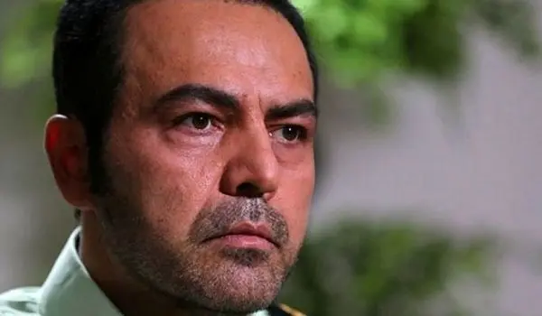 واکنش فریبرز عرب‌نیا به شایعه حمایتش از نظام پادشاهی | مخالف پادشاهی و استبداد فردی‌ام