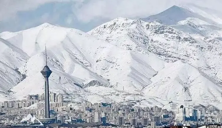 عکسی ترسناک از بالا قله‌ی توچال
