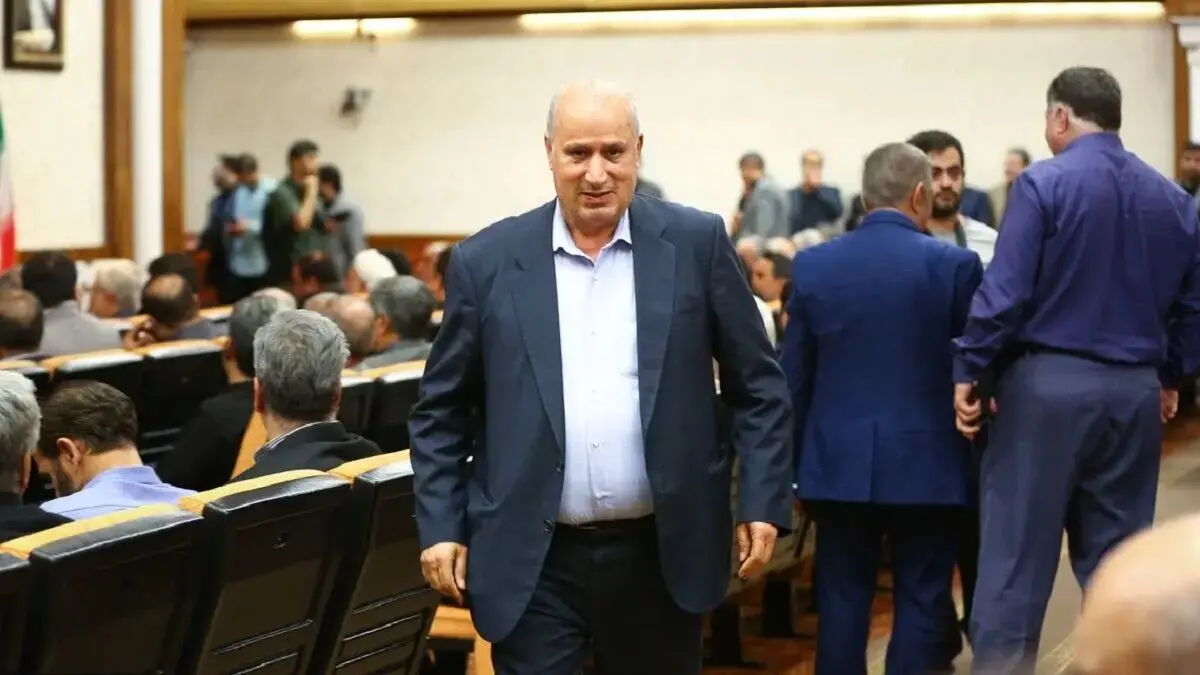 پشت پرده یک دیدار نمایشی؛ ترس تاج از تهدید جدی دبیر!