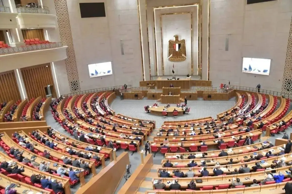 مصر رأی‌گیری درباره اعزام نیروهای نظامی به عربستان را به هفته آینده موکول کرد