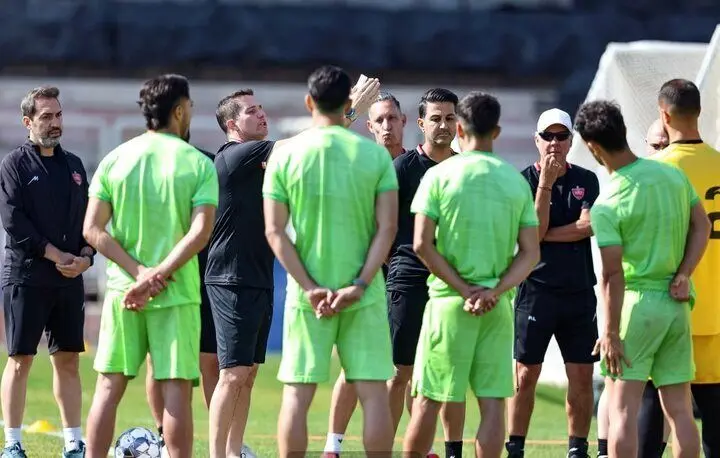 تصمیم مشترک اوسمار و هاشمیان در مورد یک بازیکن؛ از پرسپولیس برو!