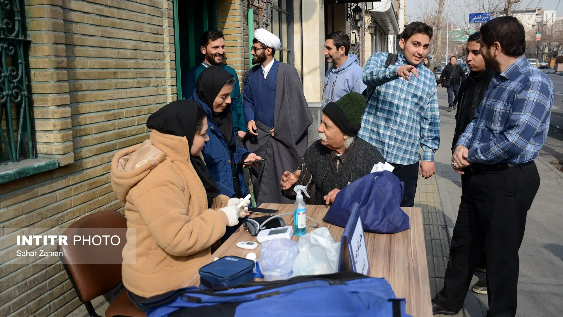 گزارش تصویری پایش سلامت شهروندان در کارستان بهارستان و مسجد امام حسن مجتبی (ع)