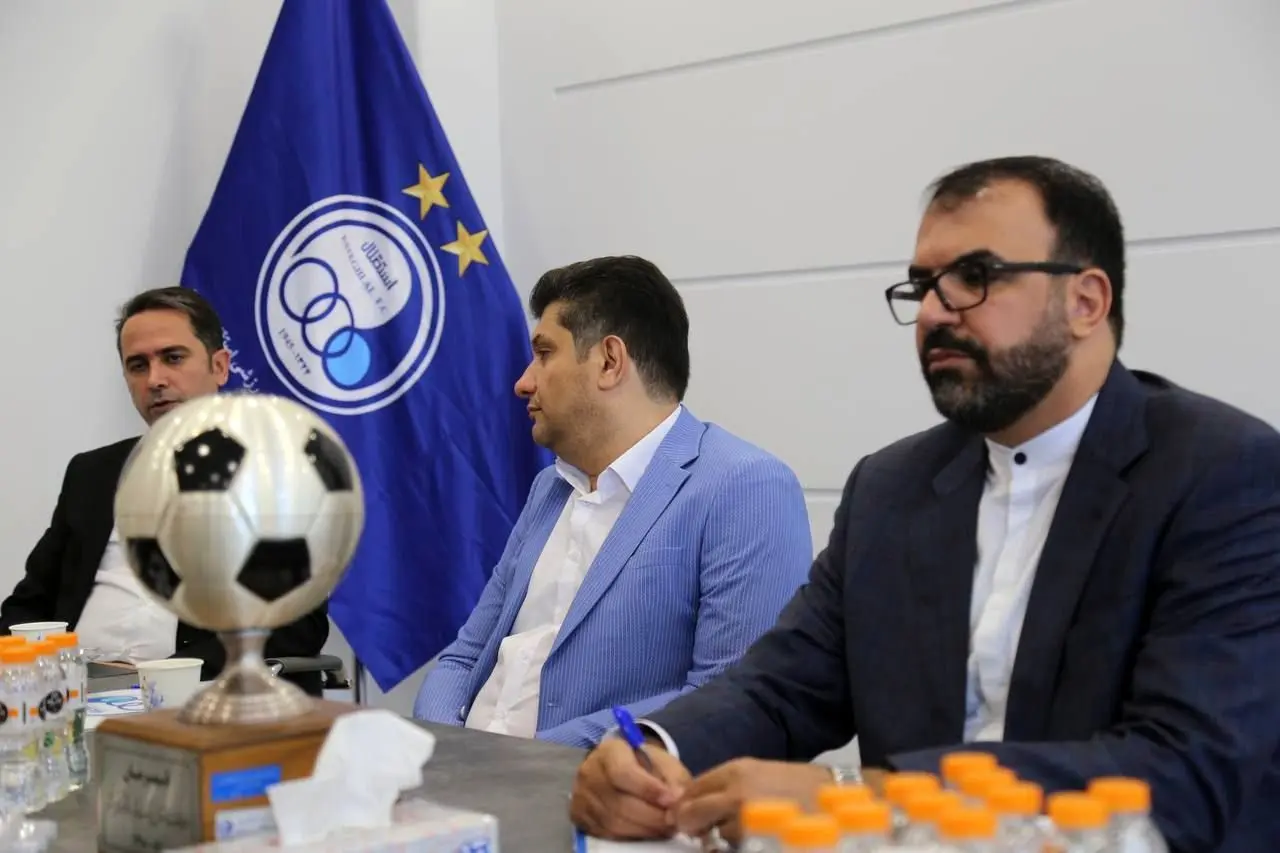 افشاگری بی‌سابقه؛ عضو فعلی هیات مدیره ۵۰ بار به وکیل بیرانوند زنگ زد تا او به استقلال نرود!