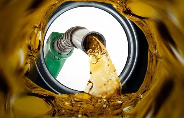 زمان دقیق واریز سهمیه بنزین آبان ۱۴۰۴ چه روزی است؟
