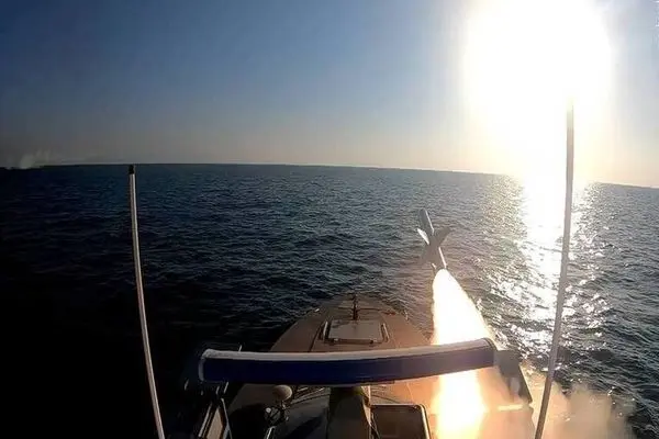 خبر فوری شبانه از احتمال جنگ | فوری؛ سپاه در تنگه هرمز آماده‌باش شد | جنگ نزدیک است؟
