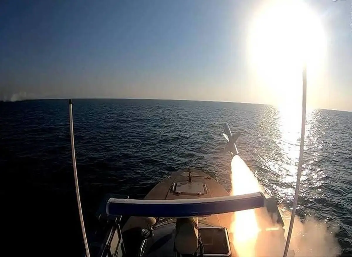 خبر فوری شبانه از احتمال جنگ | فوری؛ سپاه در تنگه هرمز آماده‌باش شد | جنگ نزدیک است؟
