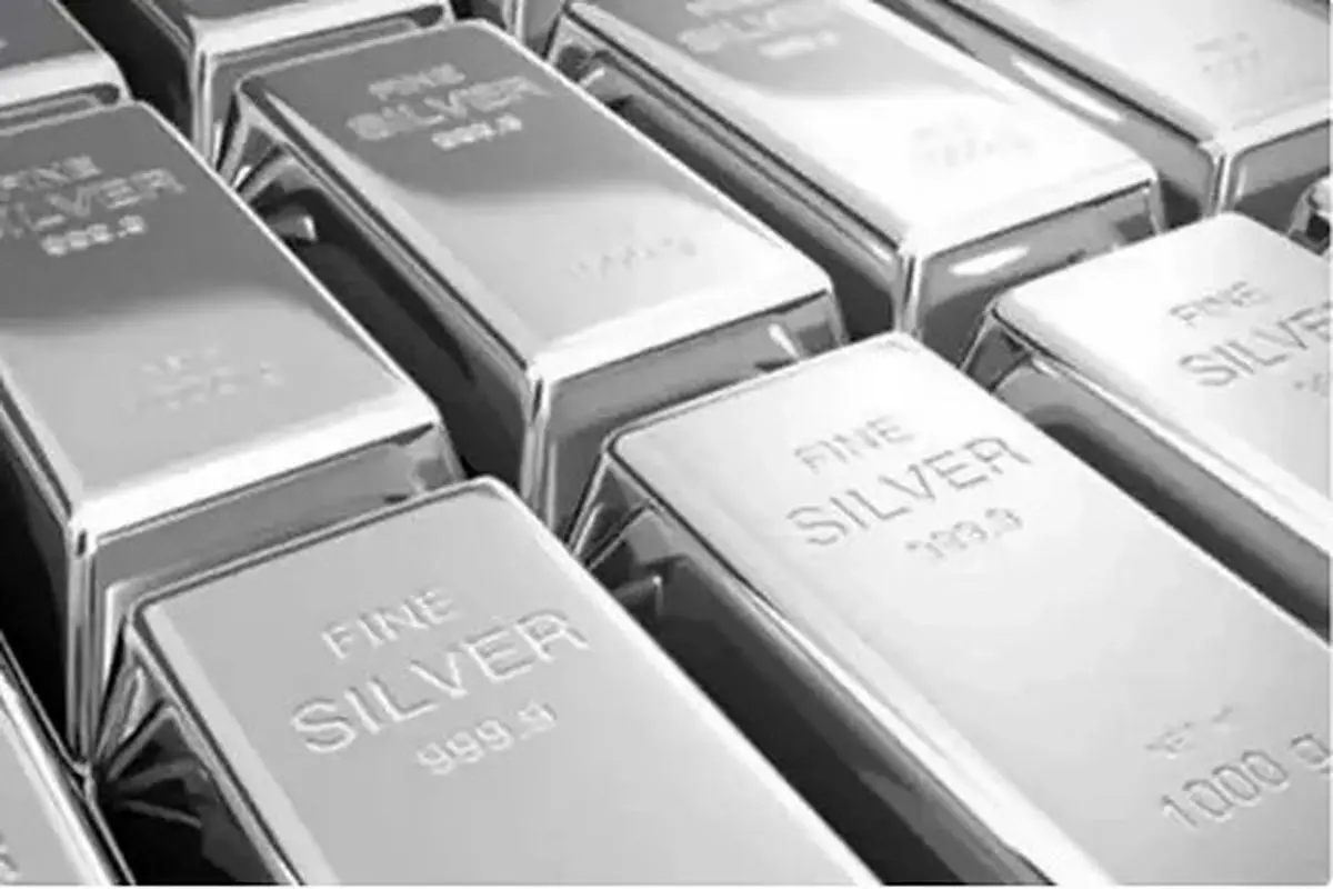 قیمت نقره امروز ۱۷ بهمن ۱۴۰۴ به تومان و دلار
