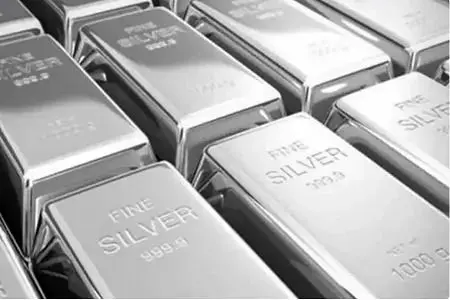 بروزرسانی قیمت نقره امروز شنبه ۱۸ بهمن ۱۴۰۴ به دلار و تومان