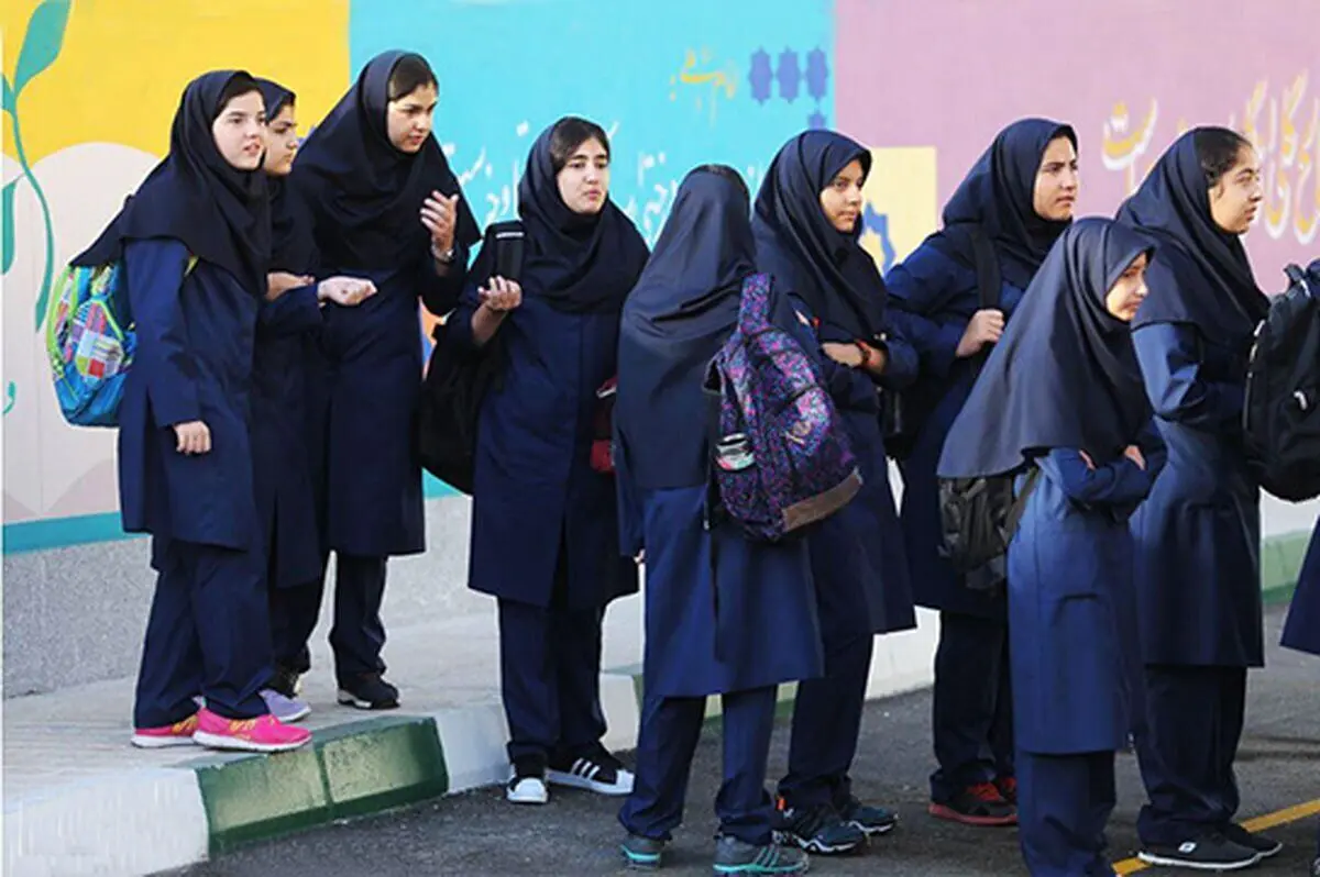 خبر مهم برای دانش‌آموزان متوسطه اول | فرم هدایت تحصیلی از این تاریخ می‌آید
