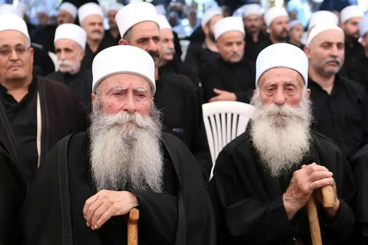 دروزی ها که هستند و چرا موضوع جنگ میان سوریه و اسرائیل شده اند؟