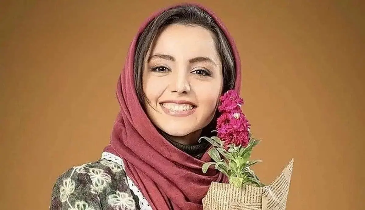 نازنین بیاتی با این بافت کارتونی شبیه دختر کوچولوها شد + عکس های بامزه و رنگارنگ خانم بازیگر !
