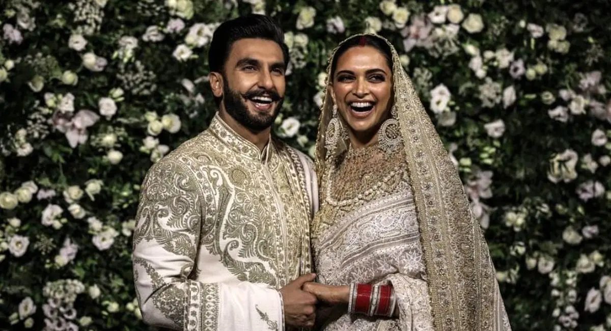 تصویری از مراسم ازدواج دو ستاره سینمای بالیوود