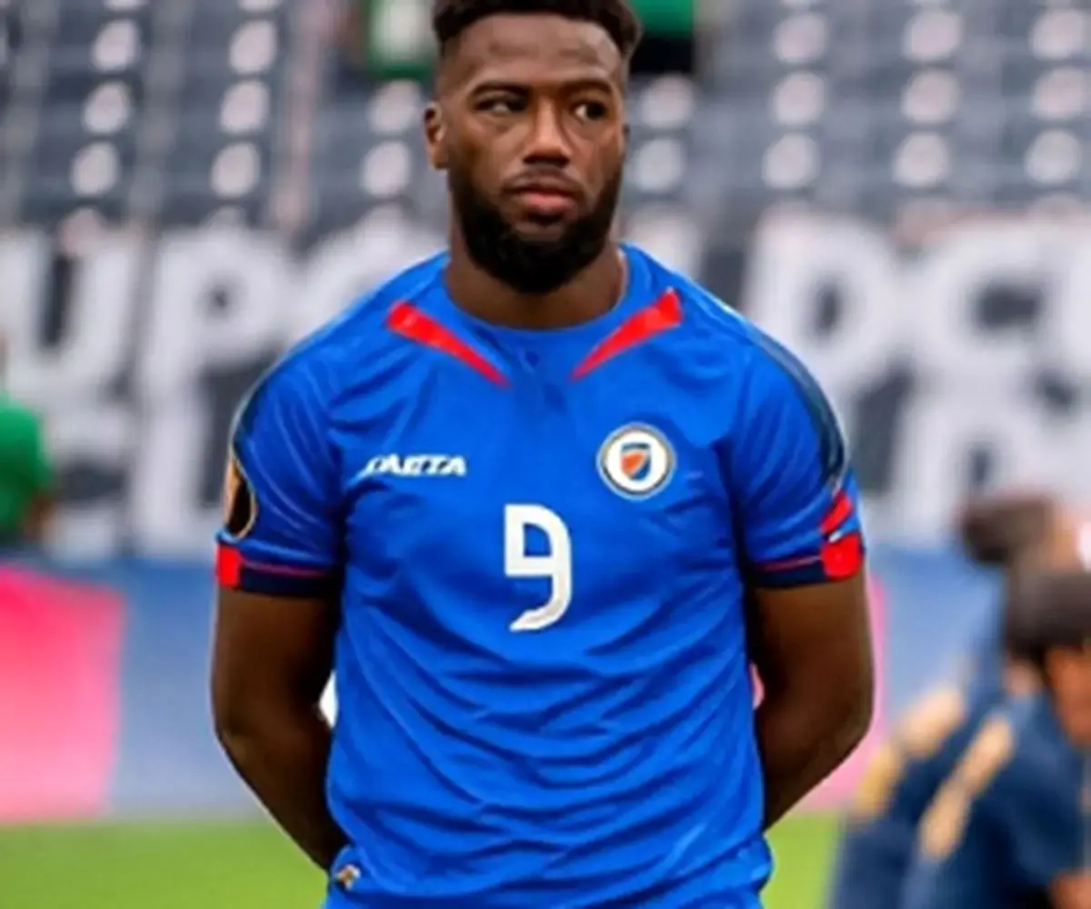 باشگاه کایسری برای جذب داکنز نازون پیشنهاد وسوسه‌انگیز داد