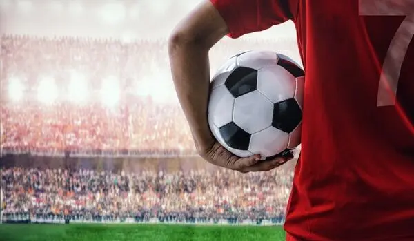 ترکیب احتمالی پرسپولیس و تراکتور؛ شب انتقام در تبریز | ثبات نکونام یا تغییرات تارتار؟