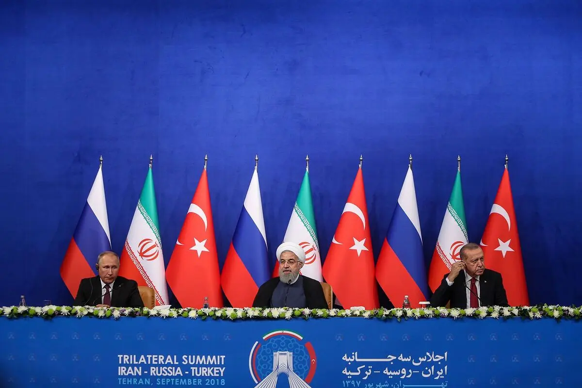 اجلاس سه جانبه تهران افتخار ایران بود