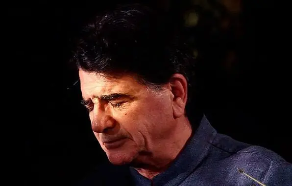اثر هنری محمدرضا شجریان در حراجی فروخته میشود