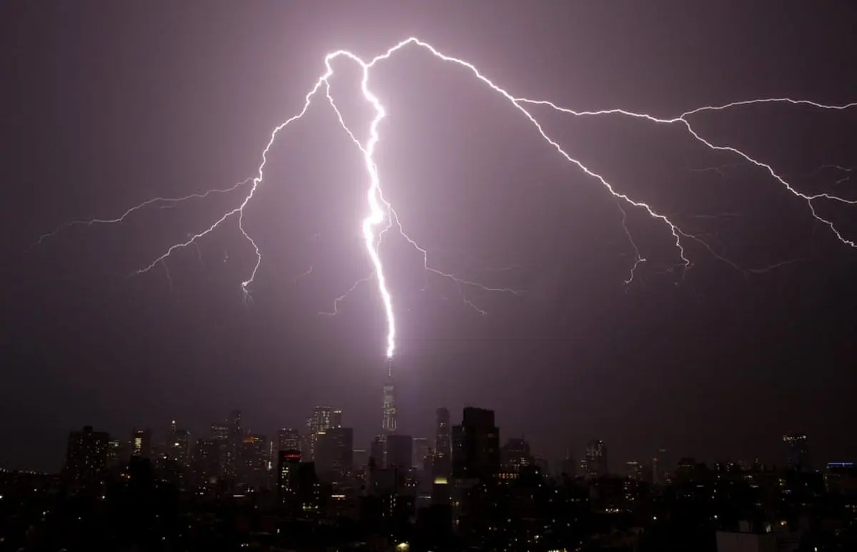نمایی جذاب از رعد و برق+تصویر